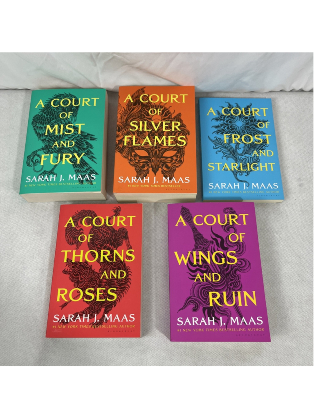 A Court of Thorns and Roses (ACOTAR) Sarah J. Maas [5-Book Set/Complete Series]